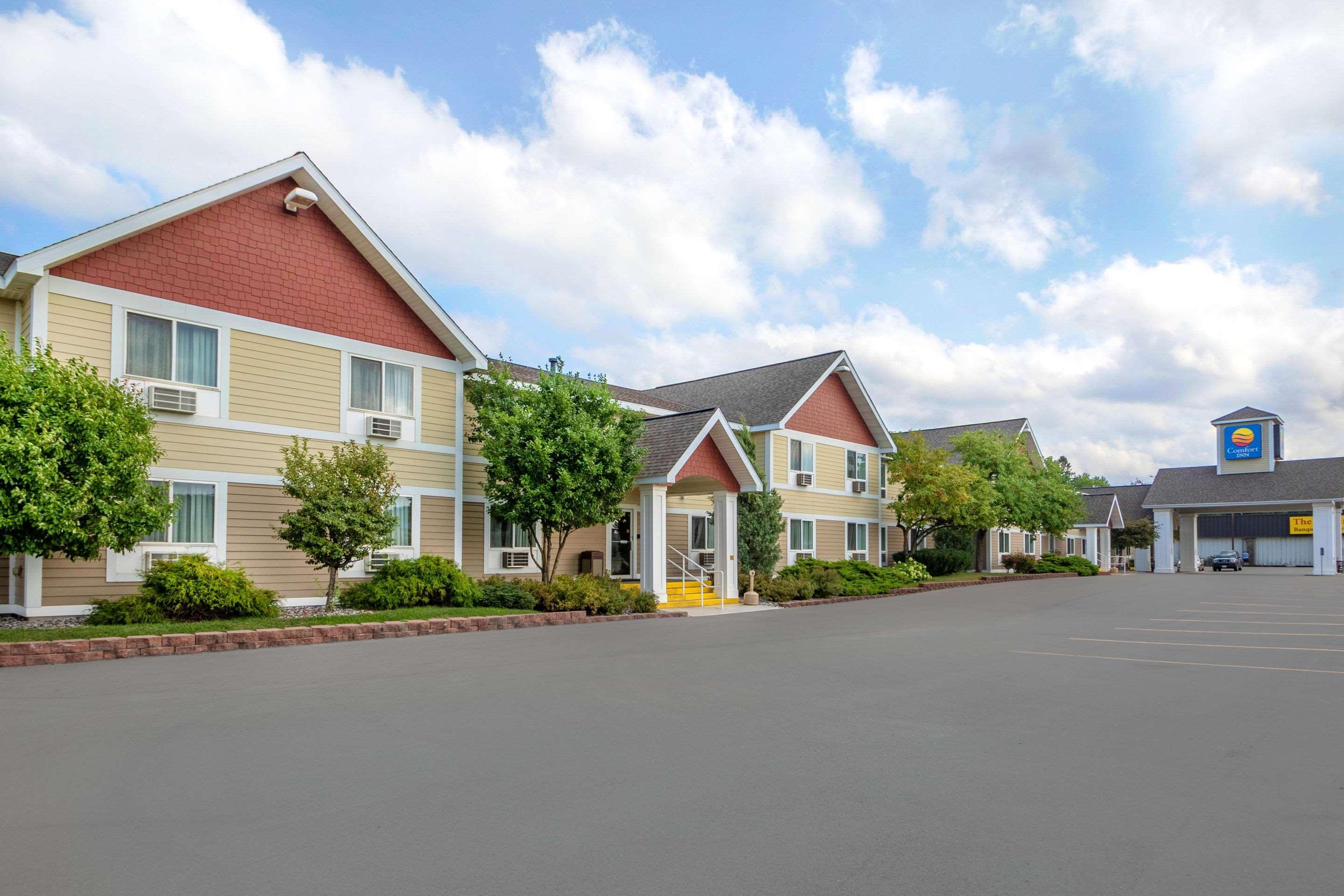 Comfort Inn Iron Mountain Buitenkant foto