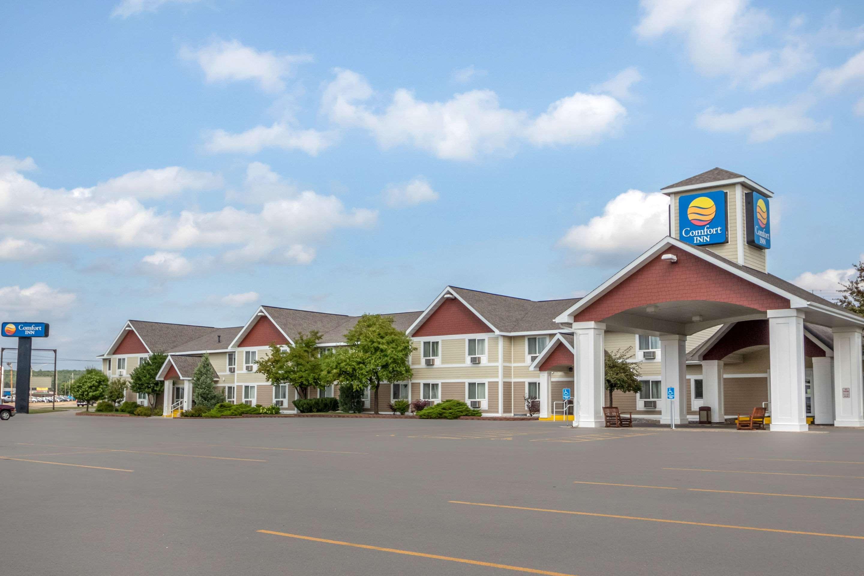 Comfort Inn Iron Mountain Buitenkant foto