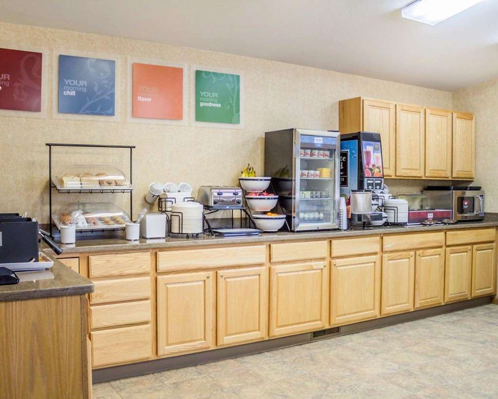 Comfort Inn Iron Mountain Restaurant foto